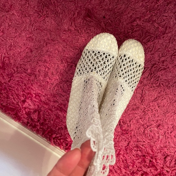 white lace summer boots, size (10,5-11) - Picture 6 of 10